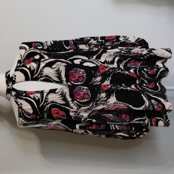 Free People Drift Away open  shoulder size small balloon sleeve blouse relaxed - Picture 6 of 10